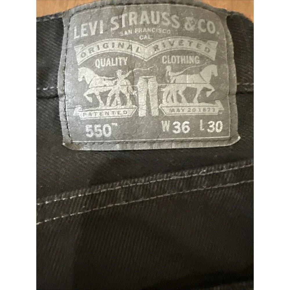 Levi’s 550 Black Relaxed Fit Heavyweight Straight Jeans Contrast Stitch 36x30